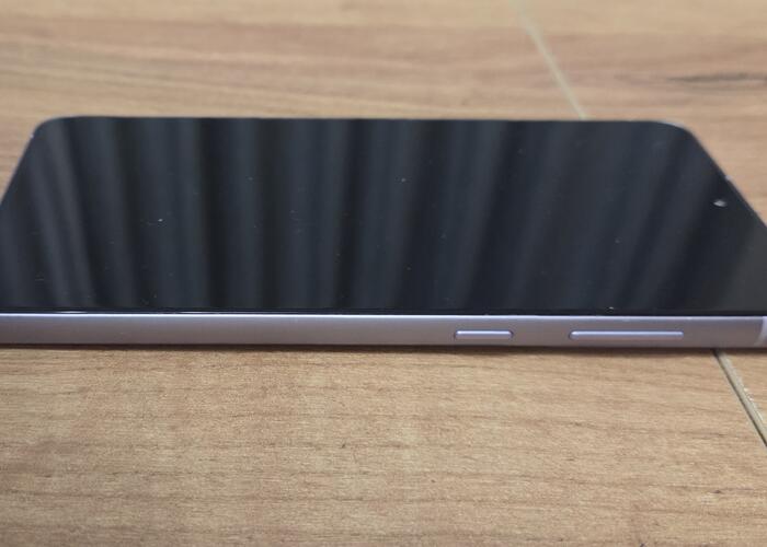 Grajewo ogłoszenia: Smartfon Samsung S21 Fe w kolorze lawendowym, w stanie idealnym....